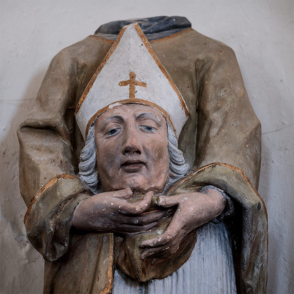 saint denis patron du village